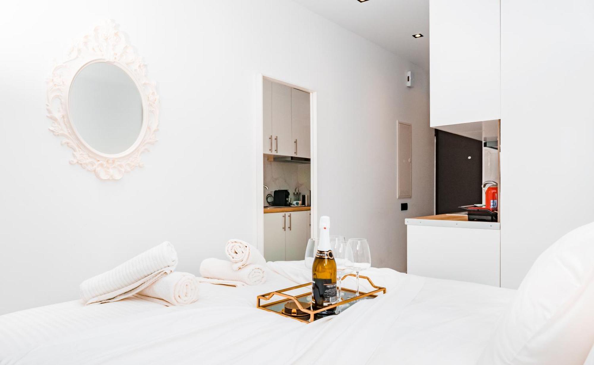 Kallithea Diamond Suite Esterno foto